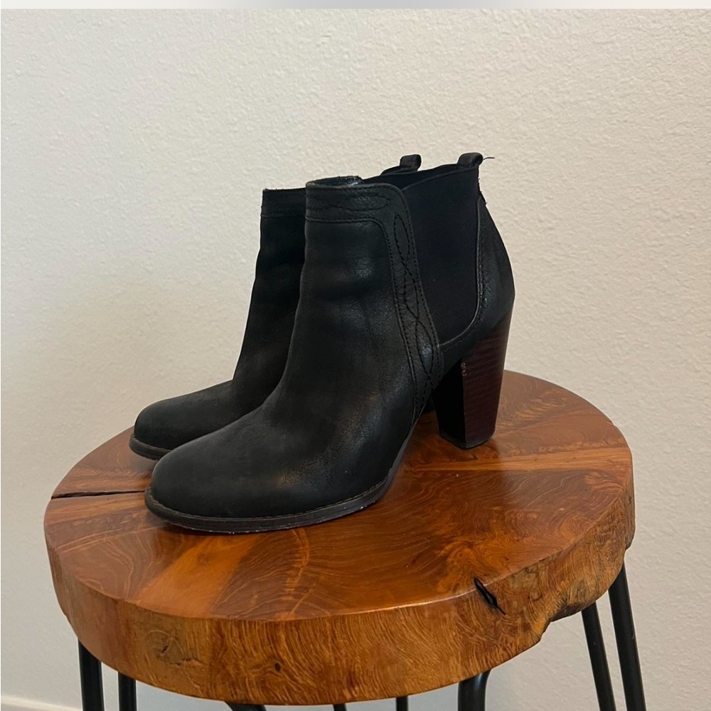 Joie Western Booties